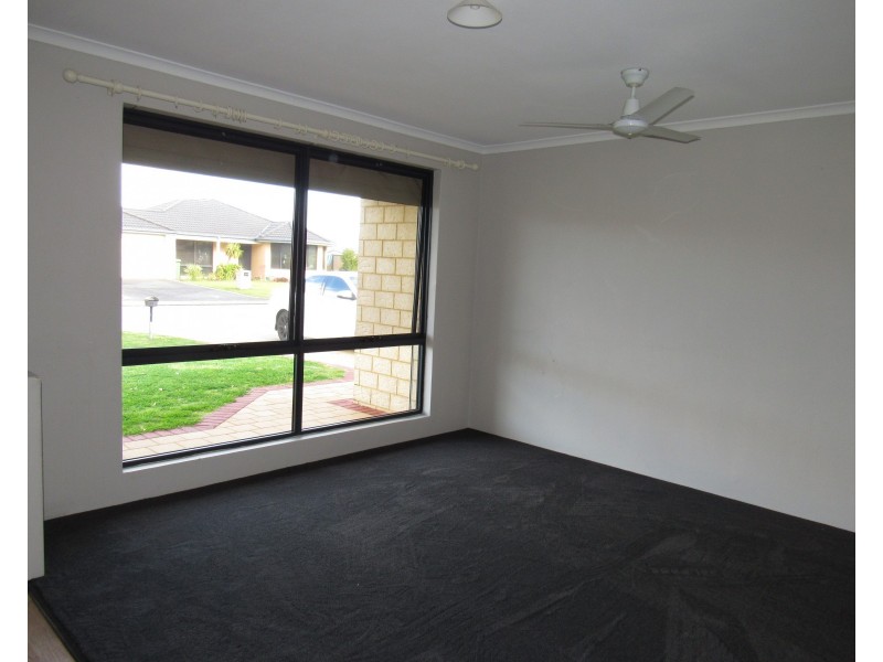46 Wittecarra Crescent, Port Kennedy WA 6172