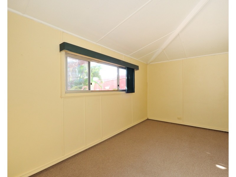 28 Lewington Street, Rockingham WA 6168