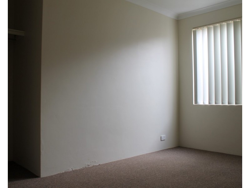 33 St Ettienne Gardens, Port Kennedy WA 6172