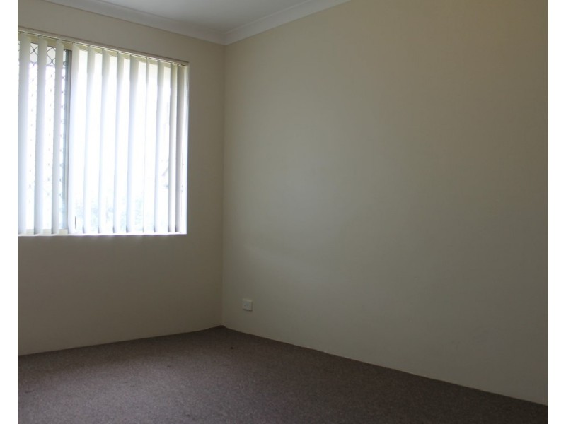 33 St Ettienne Gardens, Port Kennedy WA 6172