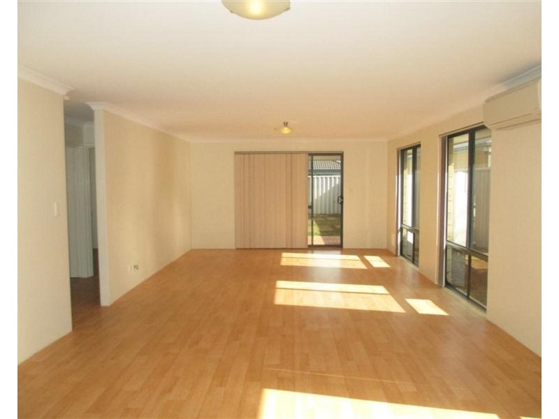 4 Anduril Lane, Rockingham WA 6168