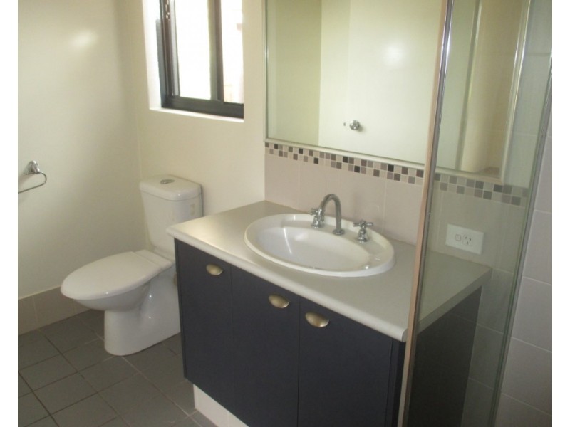 4 Anduril Lane, Rockingham WA 6168