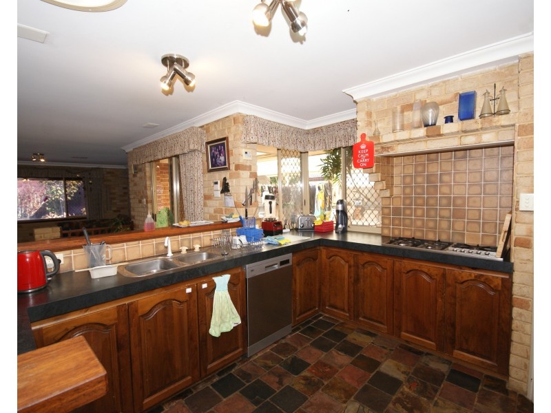 16 Reflection Mews, Safety Bay WA 6169