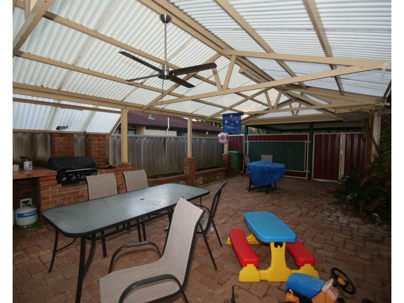 16 Reflection Mews, Safety Bay WA 6169