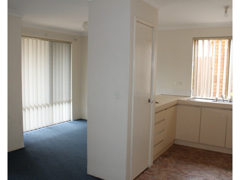 14/5 Sepia Court, Rockingham WA 6168