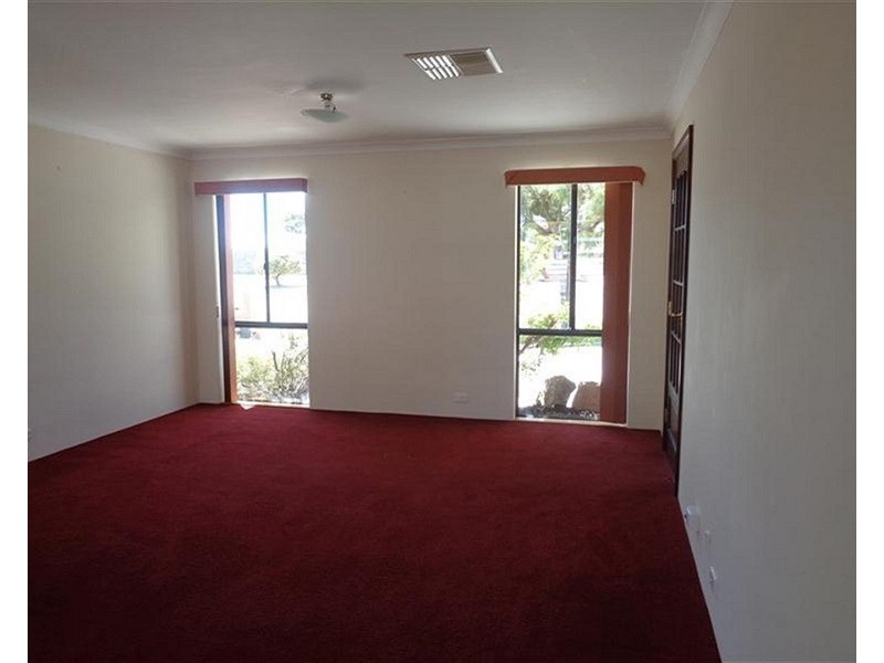 33 Warnbro Sound Avenue, Warnbro WA 6169