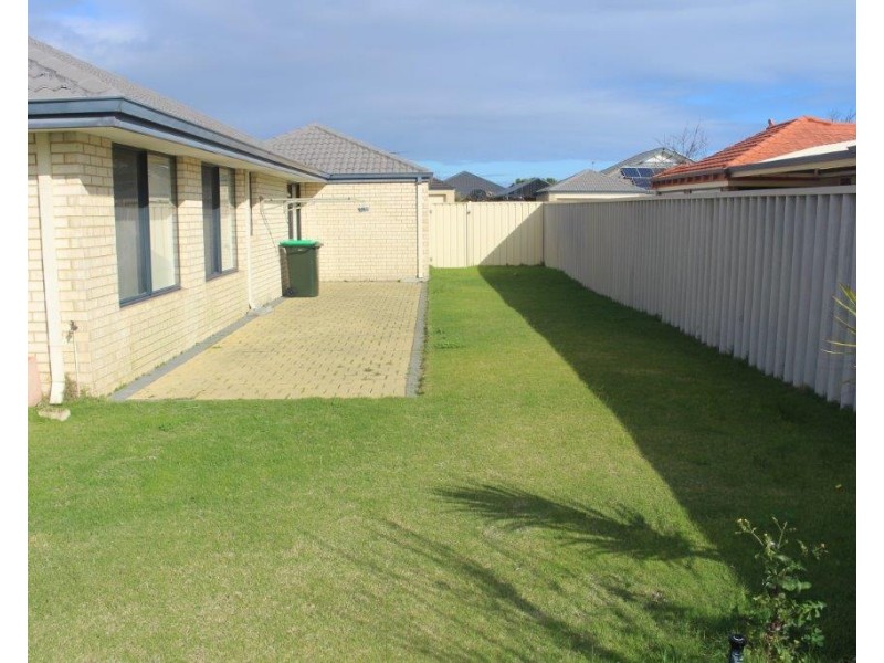 23  Toledo Circuit, Port Kennedy WA 6172