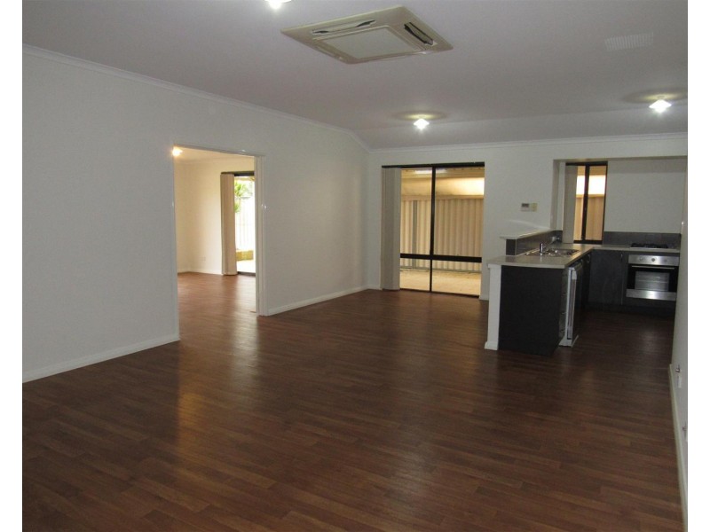 10 Oliver Vista, Bertram WA 6167