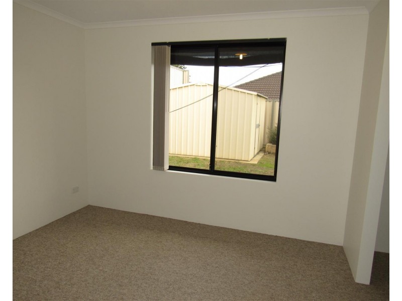 10 Oliver Vista, Bertram WA 6167