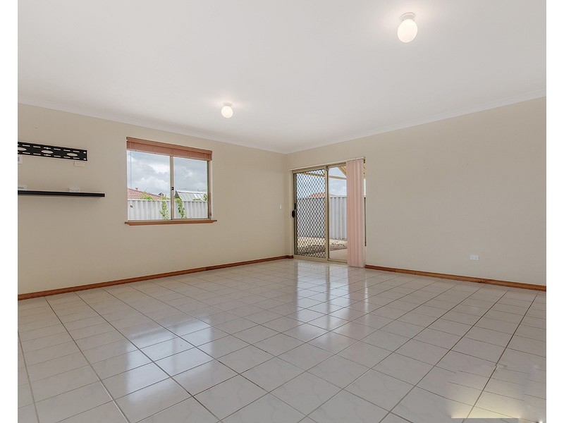 685 Safety Bay Road, Warnbro WA 6169