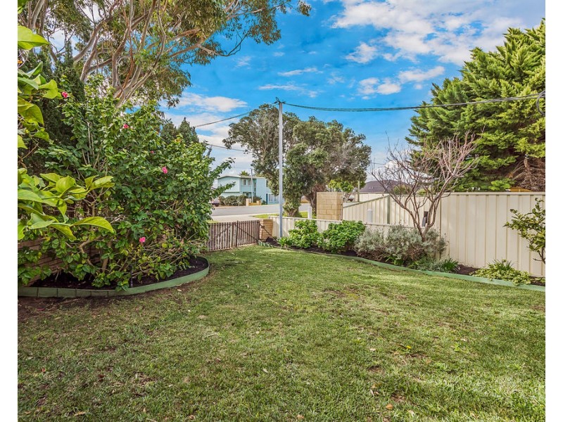 167A Penguin Road, Safety Bay WA 6169