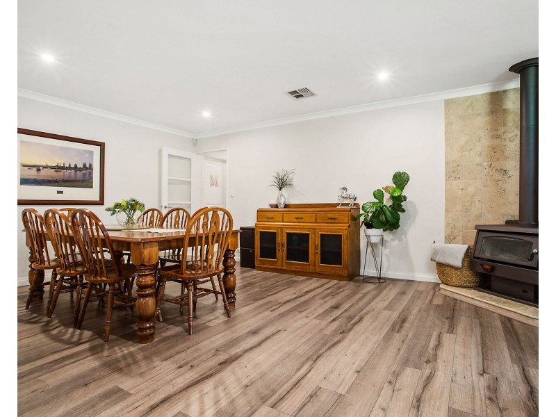 130 Lakelands Road, Barragup WA 6209