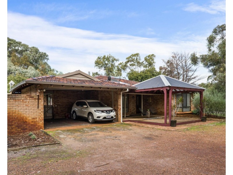 130 Lakelands Road, Barragup WA 6209