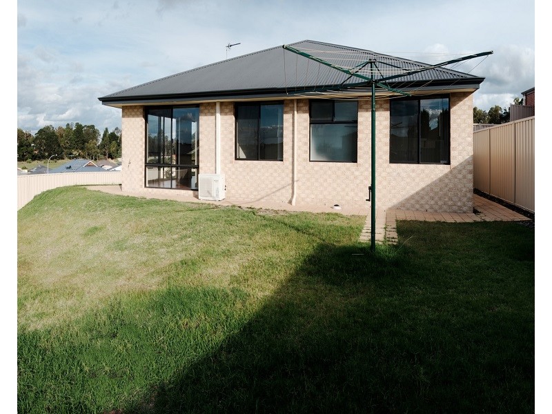 14 Robinia Rise, Collie WA 6225