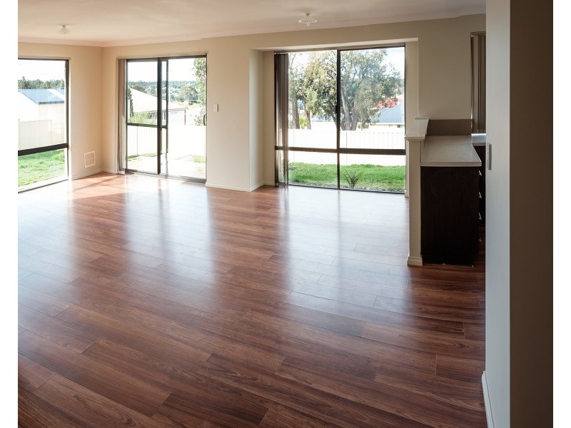 14 Robinia Rise, Collie WA 6225