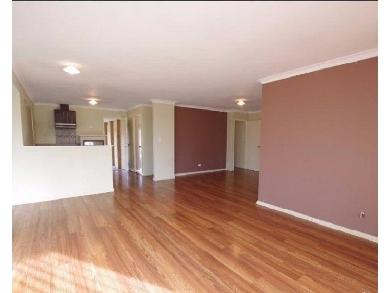 14 Robinia Rise, Collie WA 6225