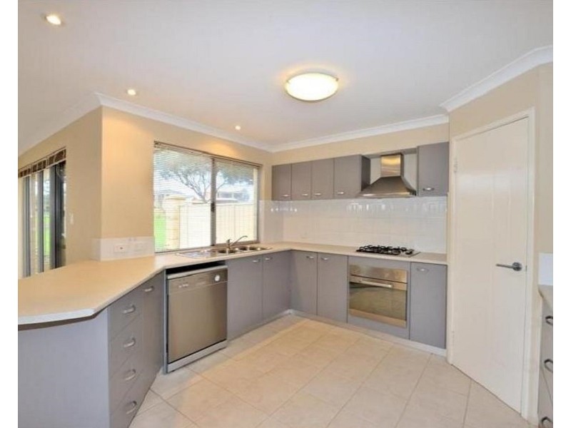 14/68 Hickman Road, Silver Sands WA 6210