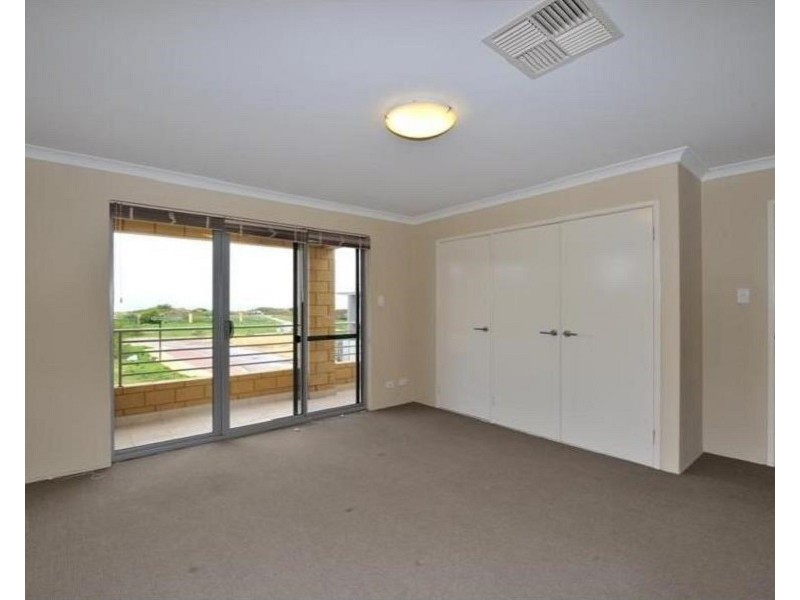 14/68 Hickman Road, Silver Sands WA 6210