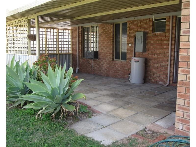 7 Teakdale Close, Safety Bay WA 6169