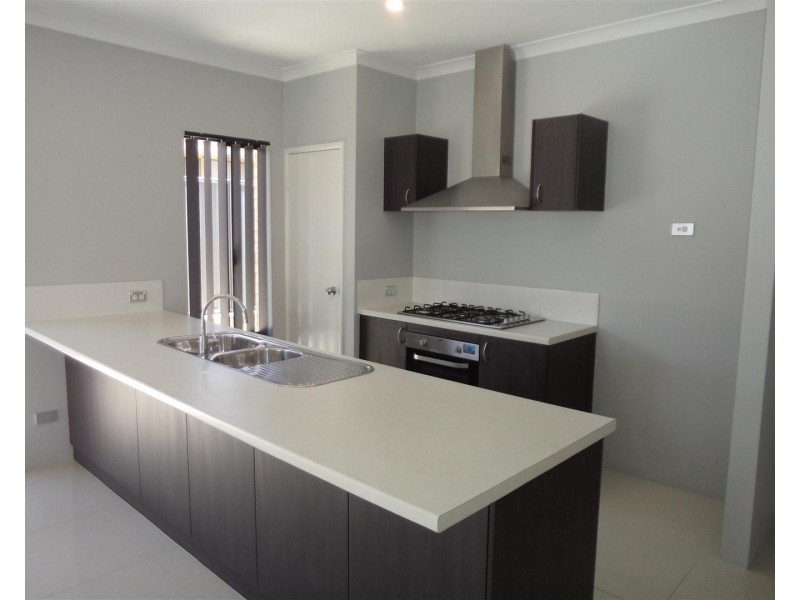 10 Rubens Circuit, Baldivis WA 6171