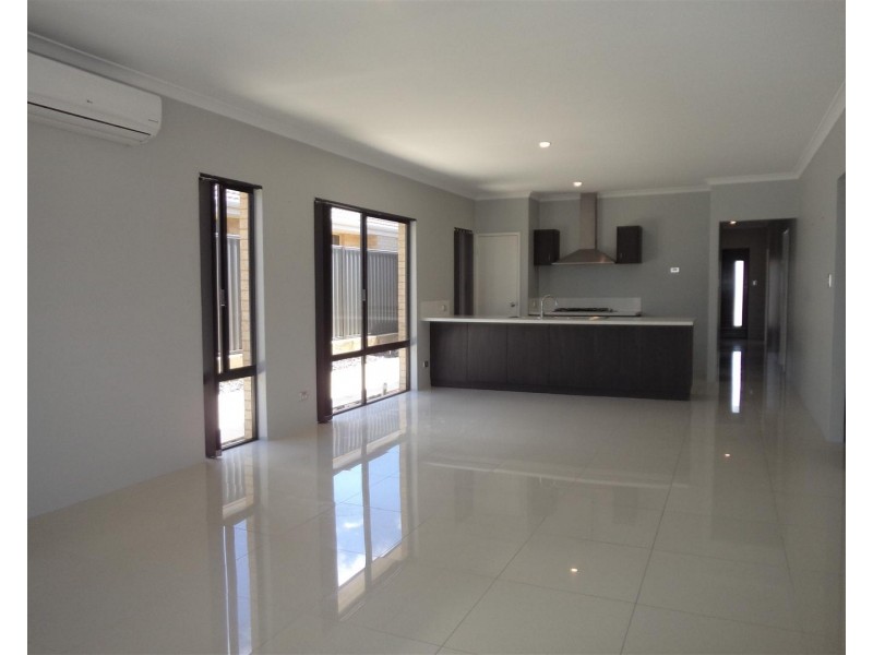 10 Rubens Circuit, Baldivis WA 6171