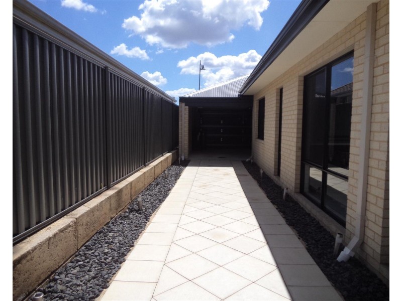 10 Rubens Circuit, Baldivis WA 6171