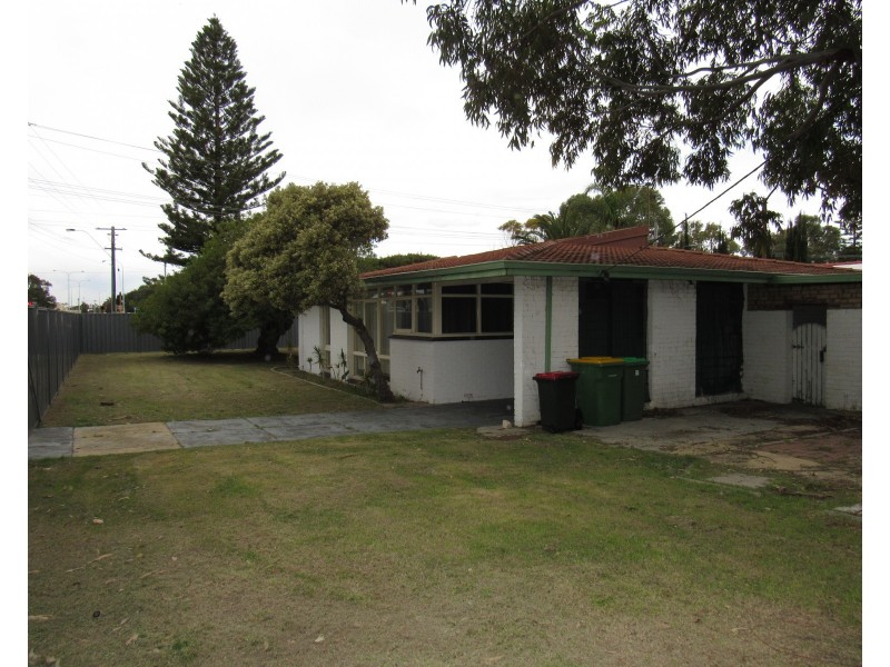 103 Read Street, Rockingham WA 6168