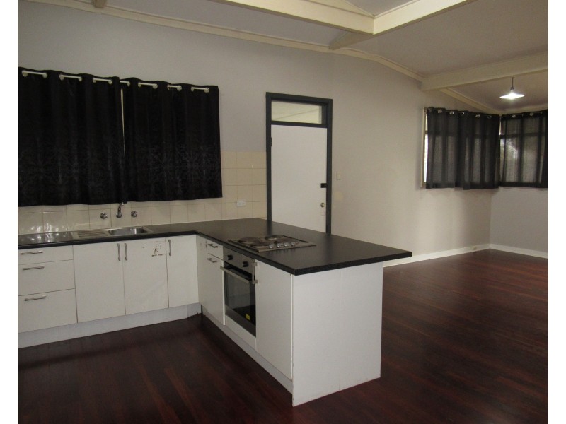 103 Read Street, Rockingham WA 6168