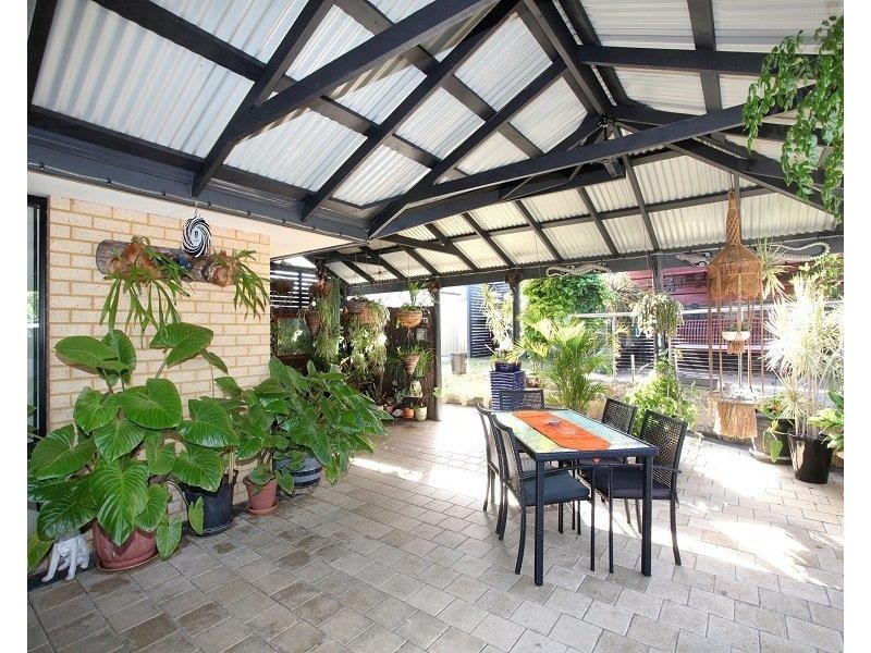 31 Kellam Way, Medina WA 6167