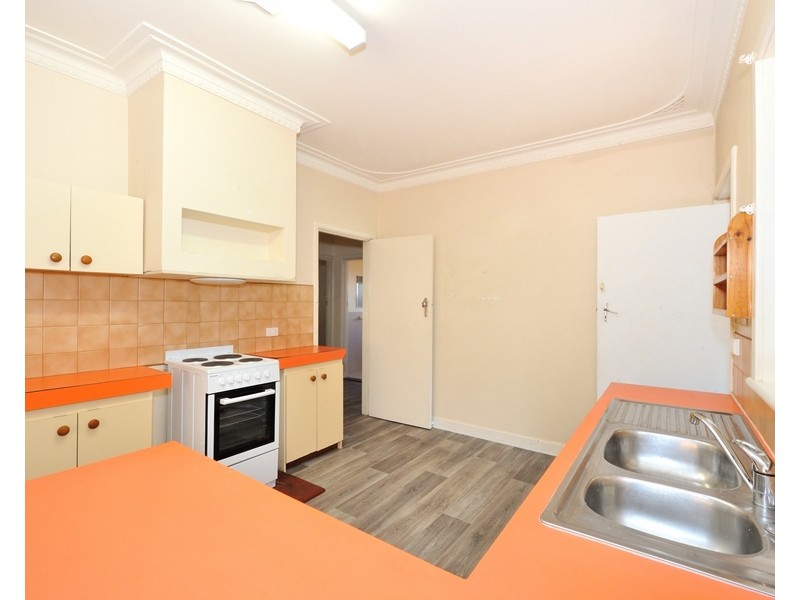 54 Jecks Street, Rockingham WA 6168