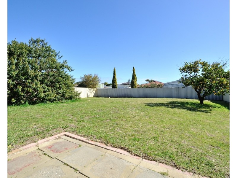 54 Jecks Street, Rockingham WA 6168