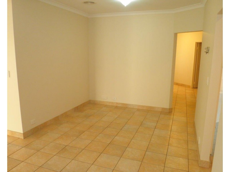 57  Teraglin Way, Warnbro WA 6169