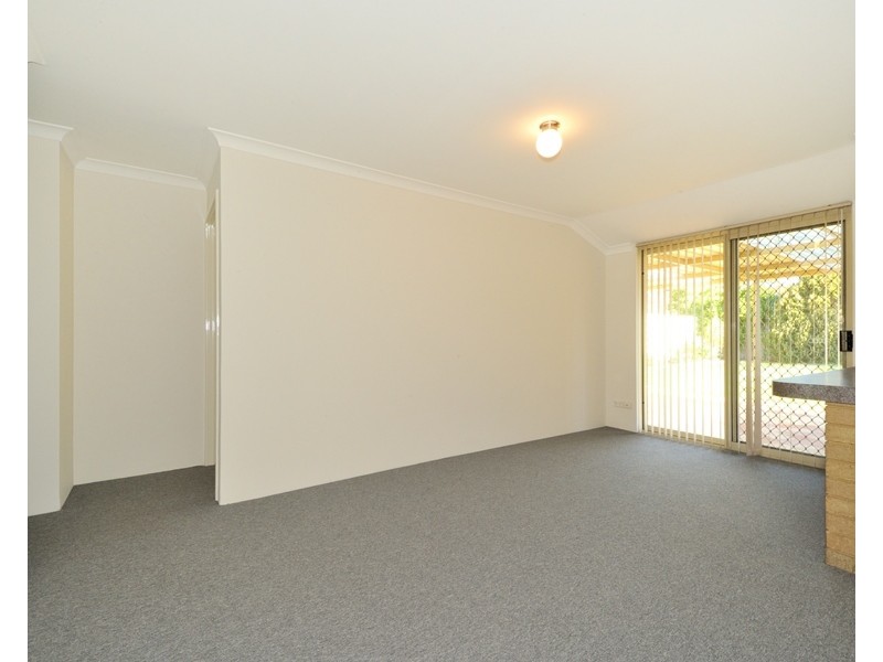 12 Pallarup Grove, Waikiki WA 6169