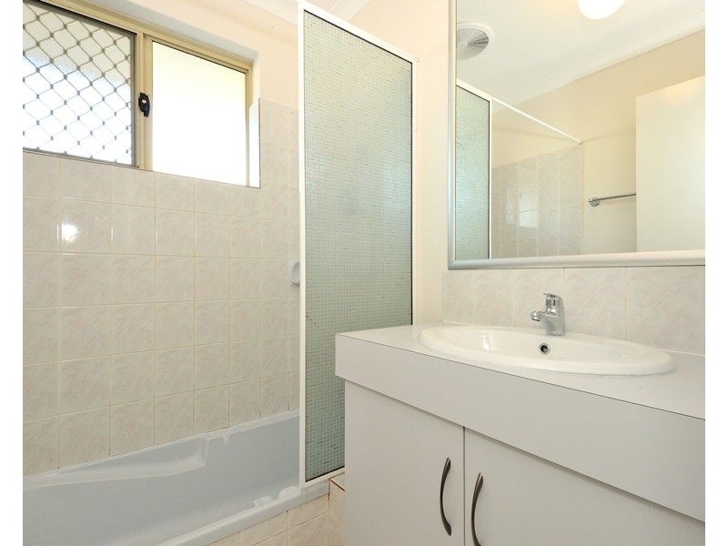 12 Pallarup Grove, Waikiki WA 6169