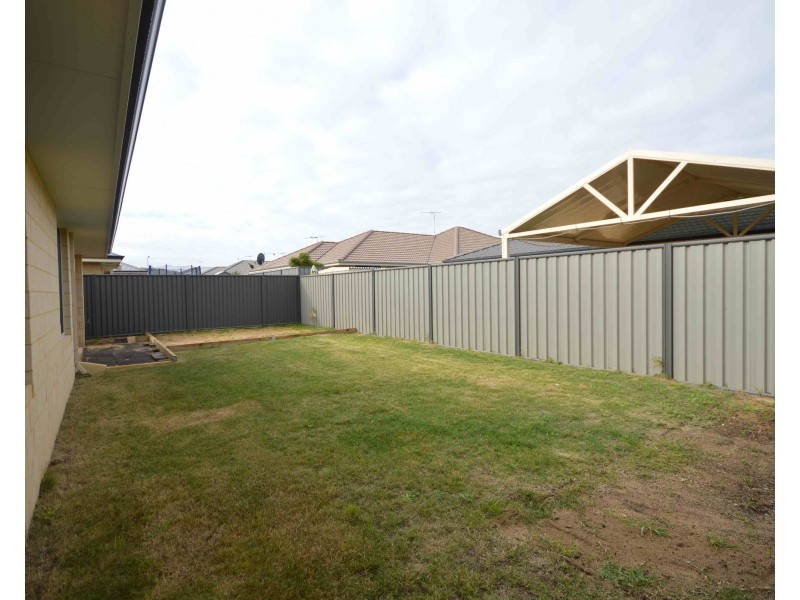 23 Rushmore Loop, Baldivis WA 6171