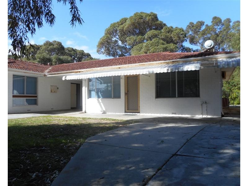 102B Gloucester Crescent, Shoalwater WA 6169