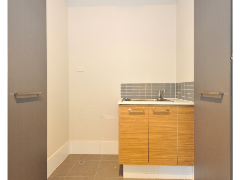 2/137 Kent Street, Rockingham WA 6168