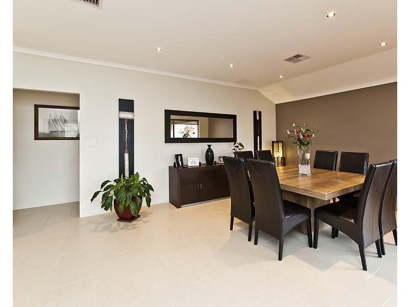 15 Tangier Parkway, Port Kennedy WA 6172