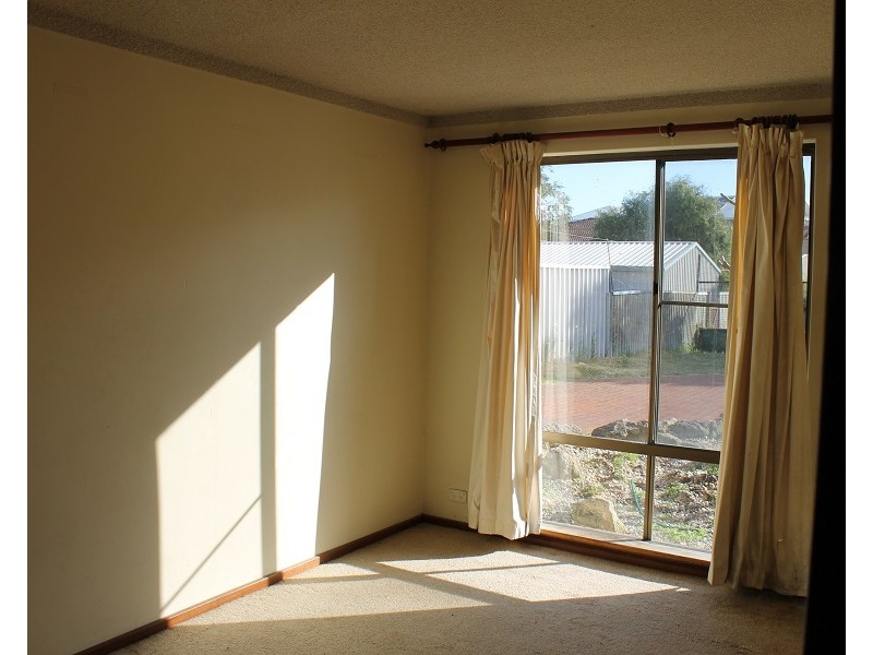 533 Safety Bay Road, Waikiki WA 6169