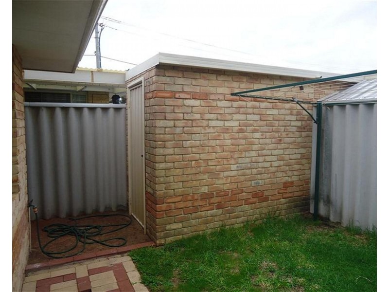 3/6 Dowling Street, Rockingham WA 6168