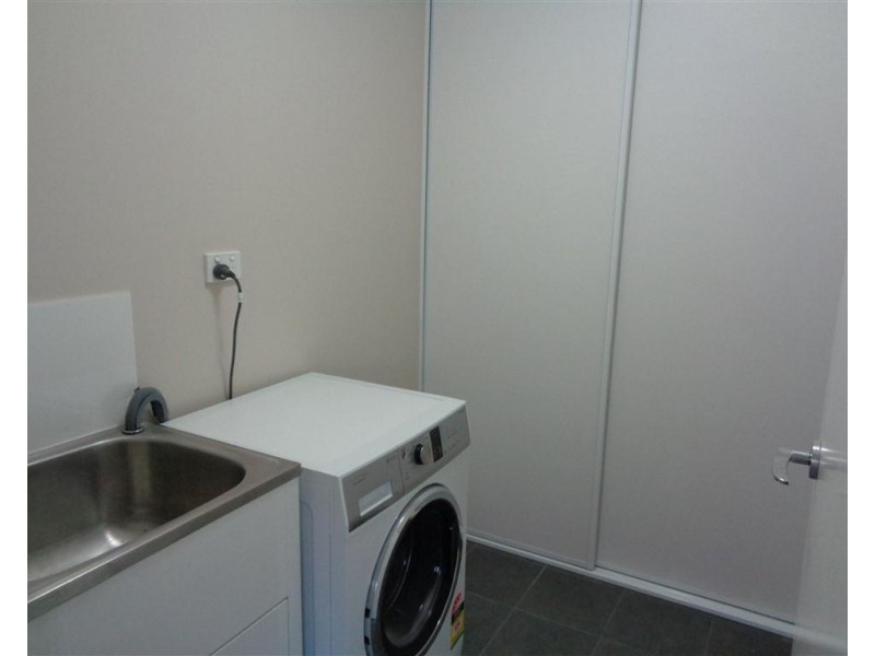 6 Bynder Lane, Medina WA 6167