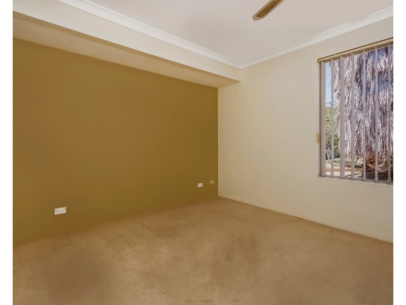 18 Muir Close, Waikiki WA 6169