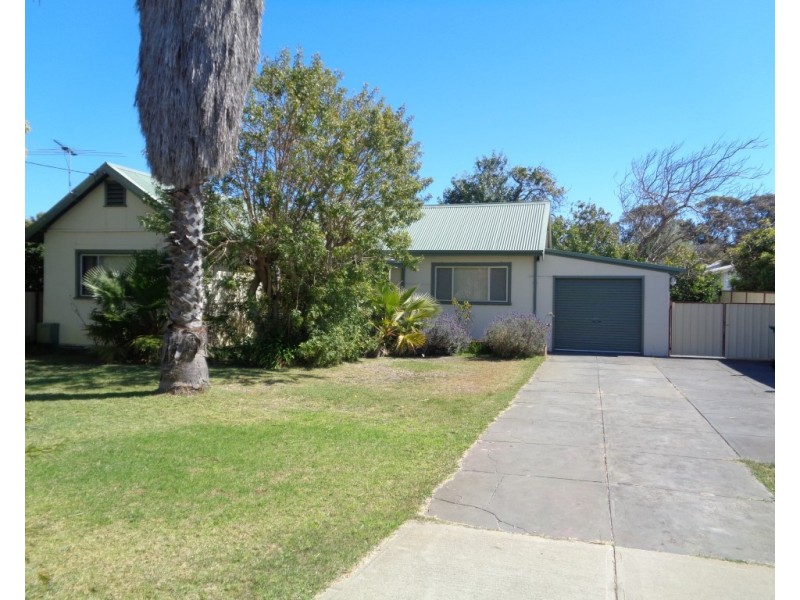 5 Catherine Street, Safety Bay WA 6169