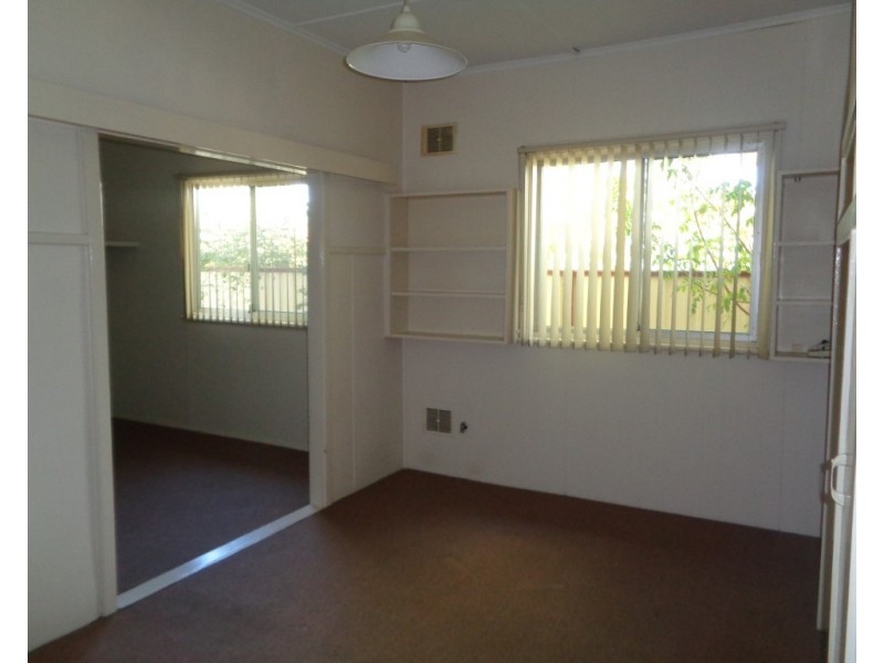 5 Catherine Street, Safety Bay WA 6169