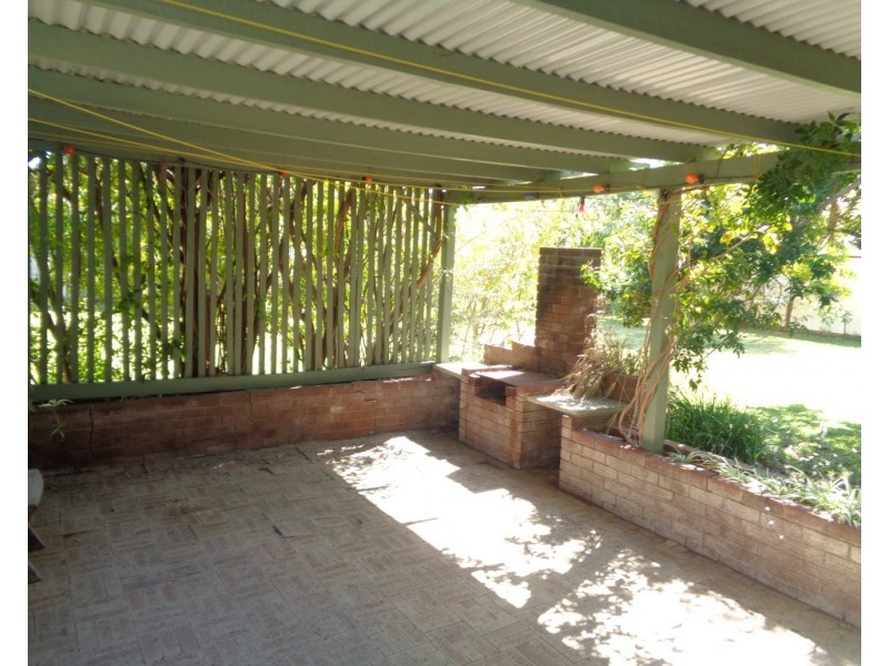 5 Catherine Street, Safety Bay WA 6169