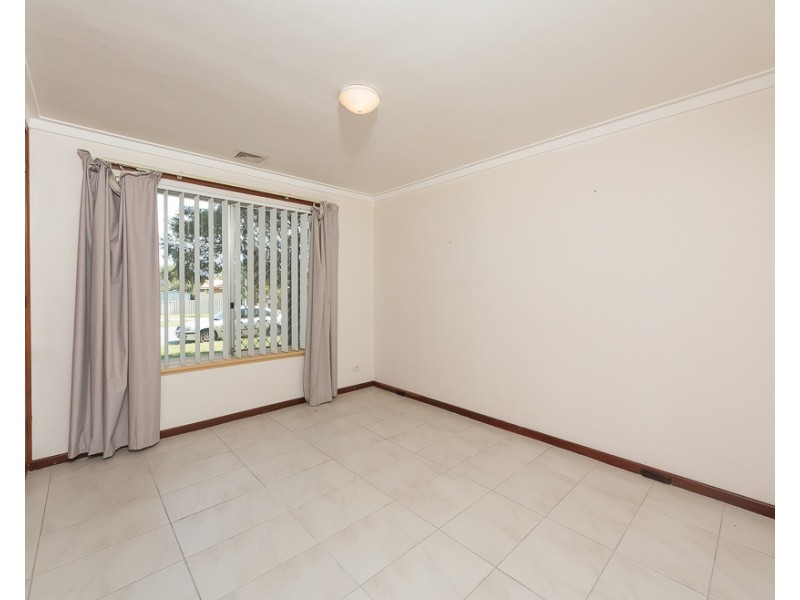 41 Solquest Way, Cooloongup WA 6168