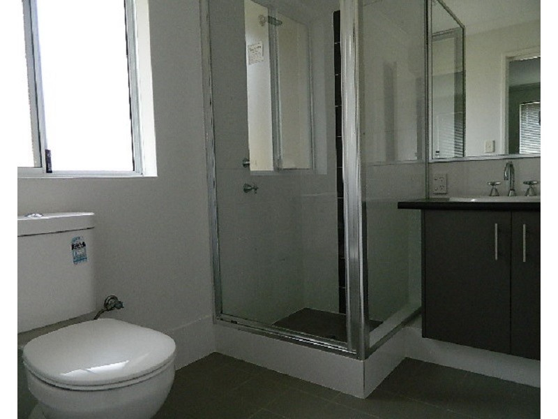 2 Herschel Way, Lakelands WA 6180