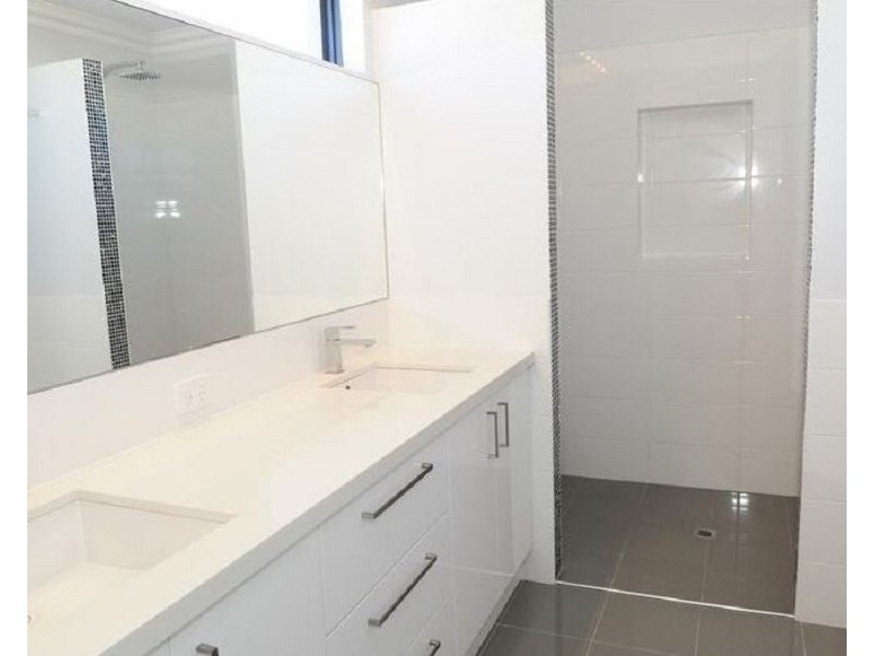 19 Turtles Bend, Secret Harbour WA 6173