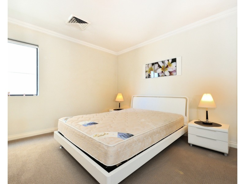 7/59 Rockingham Beach Road, Rockingham WA 6168