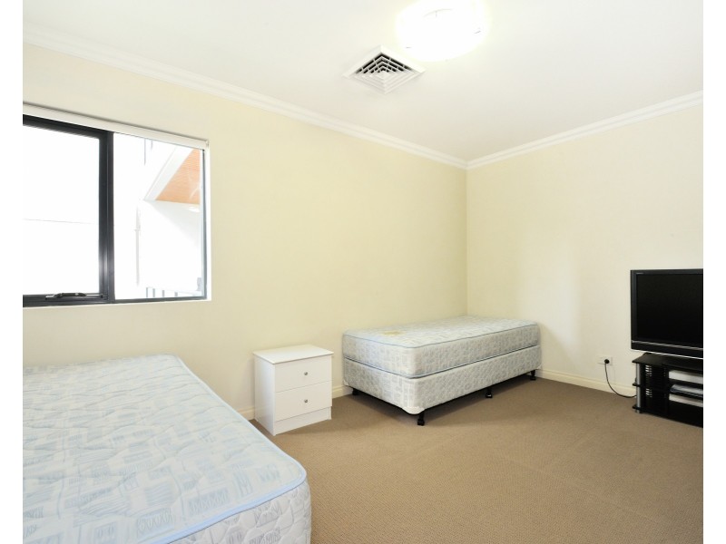 7/59 Rockingham Beach Road, Rockingham WA 6168